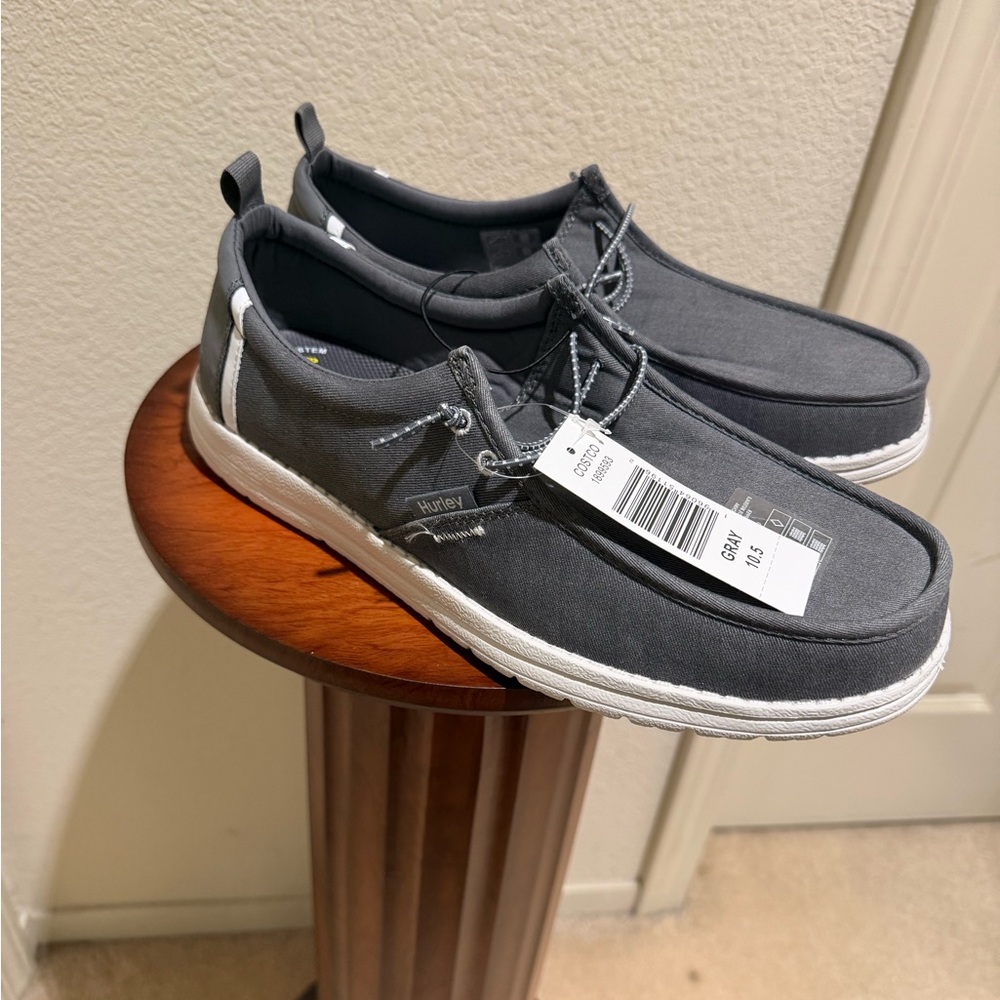 Hurley Men's Gray Slip-On Loafers